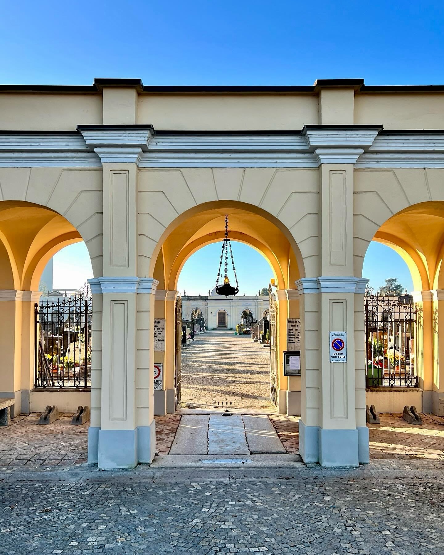 Avviso pubblico scadenza concessioni cimiteriali cimitero Pizzighettone e Regona